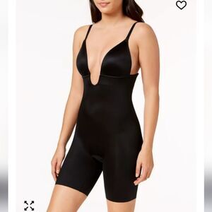 Spanx Suit Your Fancy Plunge Low-Back Mid-Thigh Bodysuit Size XL NWT